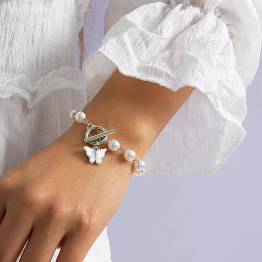 Stylish Butterfly Pearl Bracelet